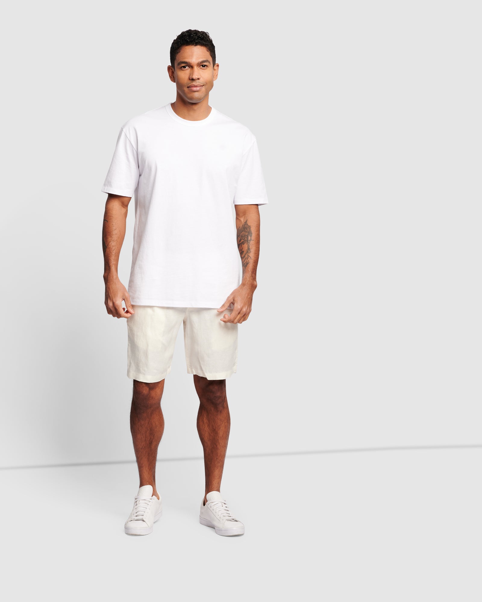 LINEN BLEND SHORTS